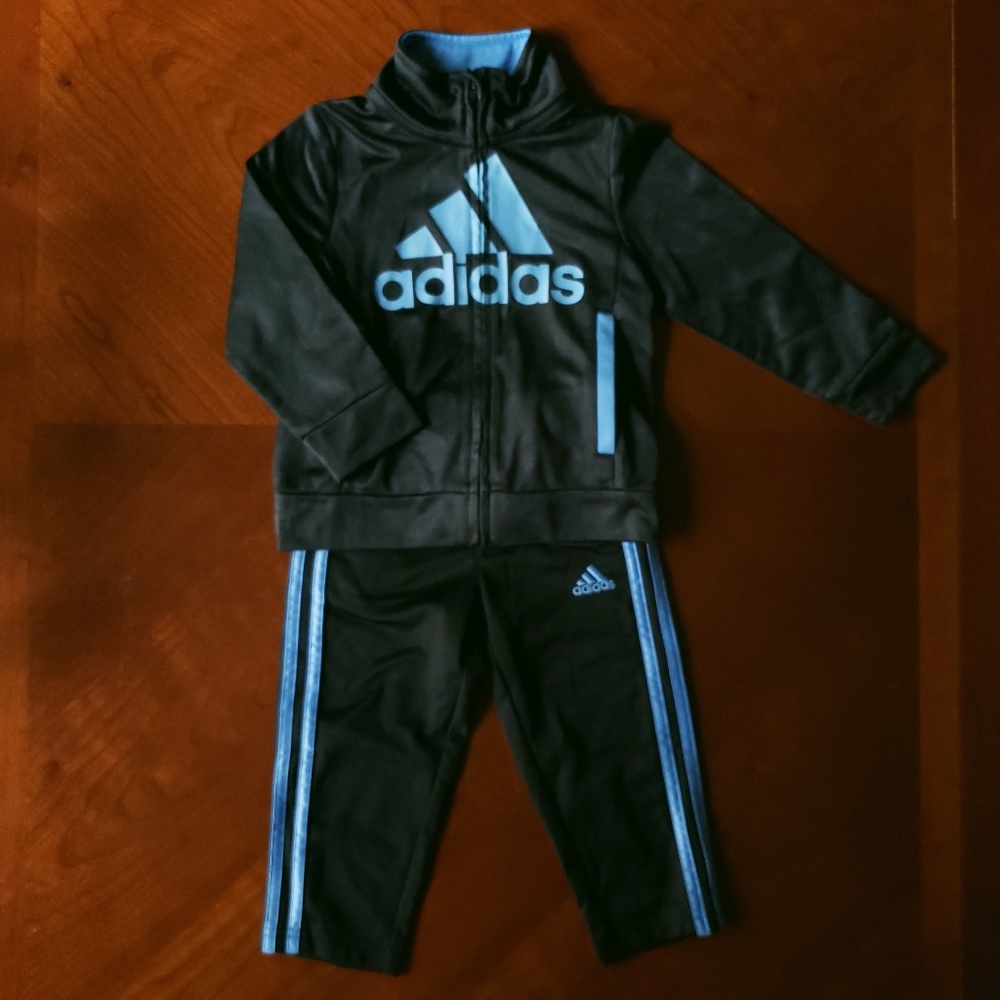 EUC Adidas toddler boy track suit 2T